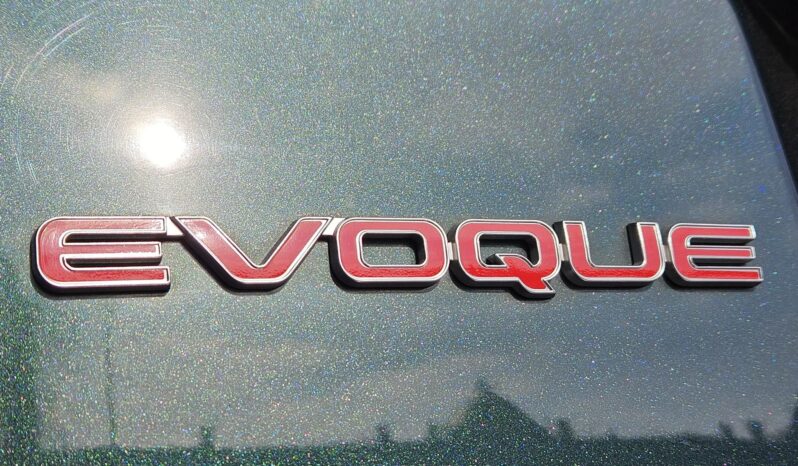 LAND ROVER RANGE ROVER EVOQUE RangeEvoque 2.0 Td4 HSE Dynamic (Automata) Panoráma – 124.000 km – Újszerű állapotban!! full