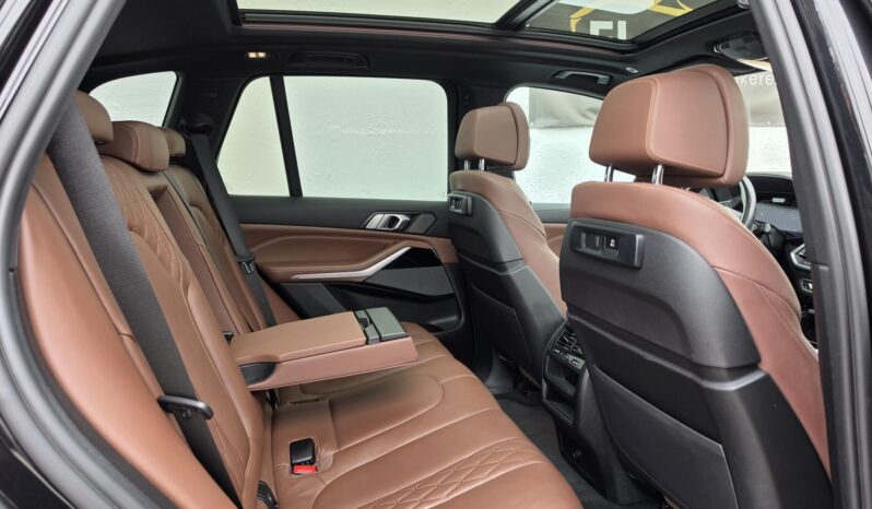 BMW X5 xDrive30d (Automata) Magyarországi 95.000km Vez.sz.könyv M-Packet full