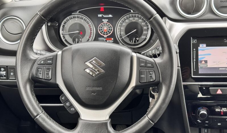 SUZUKI VITARA 1.4 GL+ NAVIGÁCIÓ – MAGYAR – 89.000 KM. 3 + 7 ÉV GYÁRI GARANCIÁVAL!! full