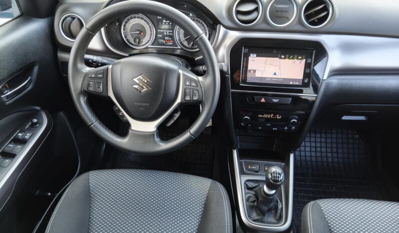 SUZUKI VITARA 1.4 Hybrid GL+ Navigáció – Magyar – 12.000 km 3 + 7 év gyári garanciával!! full