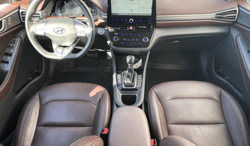 HYUNDAI IONIQ plug-in 1.6 GDi Premium DCT Vezetett szervizkönyv!!! Gyári fényezés!!! full