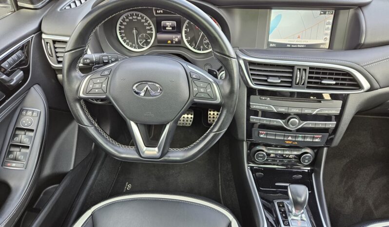 INFINITI Q30 2.0t Sport Tech AWD DCT Panoráma – Magyarországi – 65.000 km – Újszerű Állapotban!! full