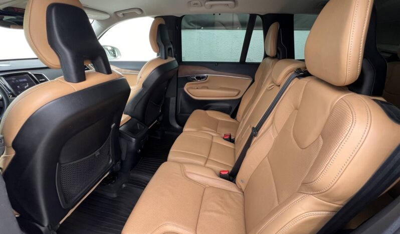 VOLVO XC90 2.0 [D5] Momentum Geartronic (7 személyes ) Magyarországi. vezetett szervizkönyv. vezérlés cserélve! full