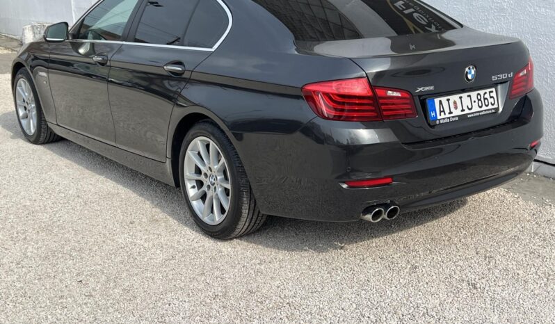 BMW 5-ÖS SOROZAT 530d xDrive (Automata) Kifogástalan! LED Szellőztet Napfénytető HUD 4GOMB! full