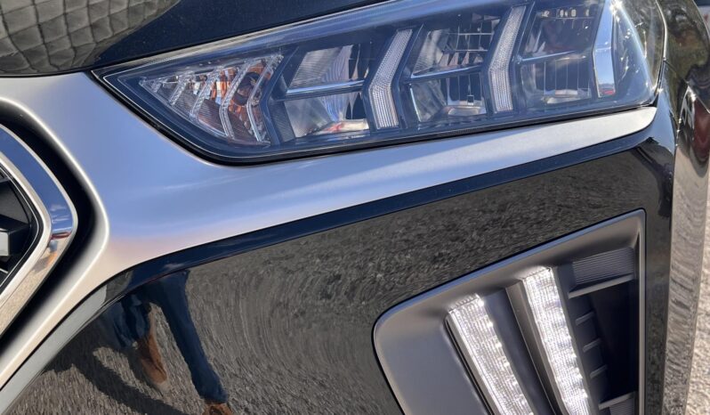 HYUNDAI IONIQ plug-in 1.6 GDi Premium DCT Vezetett szervizkönyv!!! Gyári fényezés!!! full