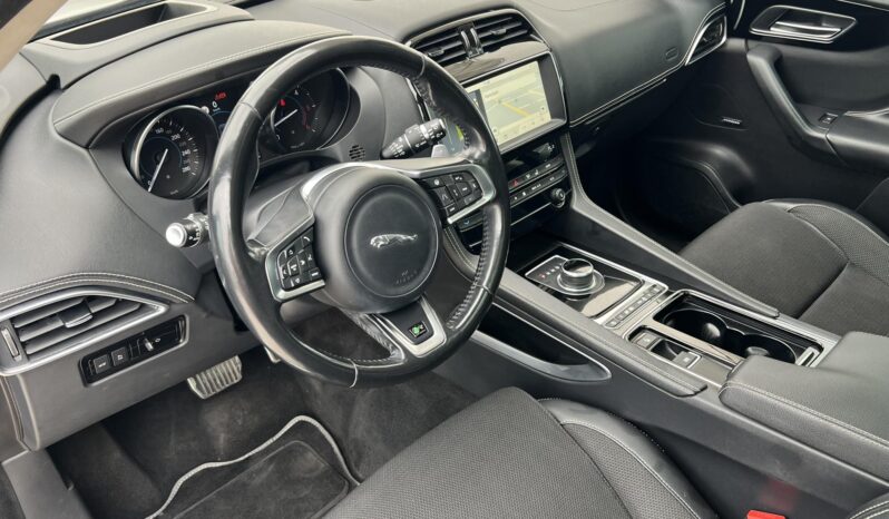 JAGUAR F-PACE 3.0 TDV6 R-Sport AWD (Automata) Magyarországi!!! full