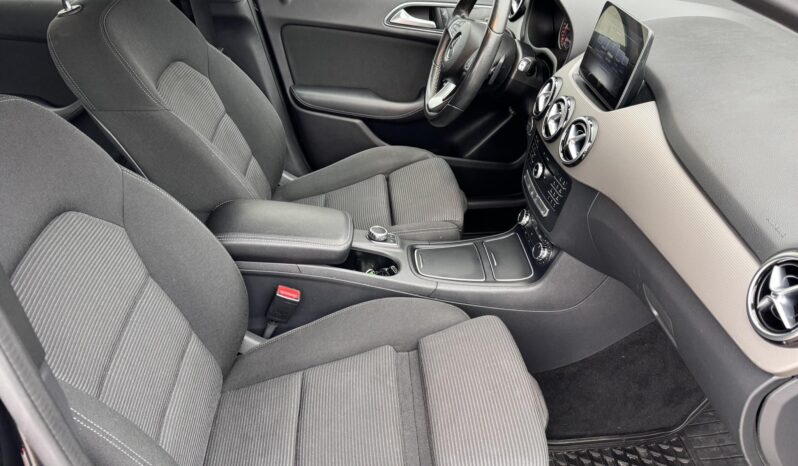 MERCEDES-BENZ B-OSZTÁLY B 180 d 7G-DCT Magyarországi – 72.000 km – Újszerű állapotban!! full