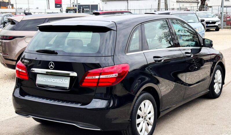 MERCEDES-BENZ B-OSZTÁLY B 180 d 7G-DCT Magyarországi – 72.000 km – Újszerű állapotban!! full