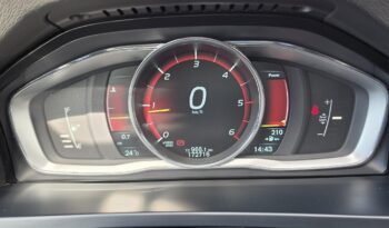 VOLVO V60 2.0 D [D4] R-Design Momentum Magyarországi Vezetett szervizkönyv! GYÖNYÖRŰ!!! full