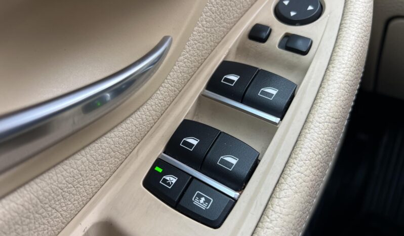 BMW 5-ÖS SOROZAT 530d xDrive (Automata) Kifogástalan! LED Szellőztet Napfénytető HUD 4GOMB! full