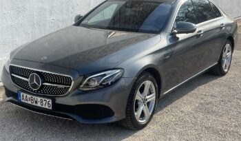 MERCEDES-BENZ E 400 4Matic Avantgarde (Automata) Gyönyörű állapotban! Vezetett szervizkönyv! full