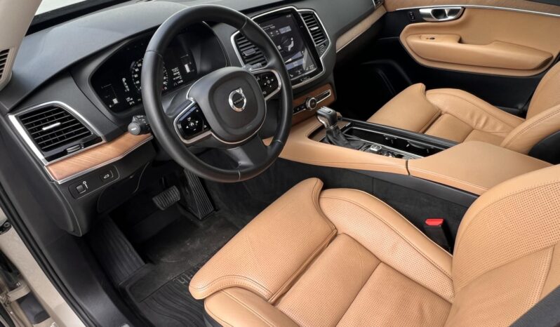 VOLVO XC90 2.0 [D5] Momentum Geartronic (7 személyes ) Magyarországi. vezetett szervizkönyv. vezérlés cserélve! full