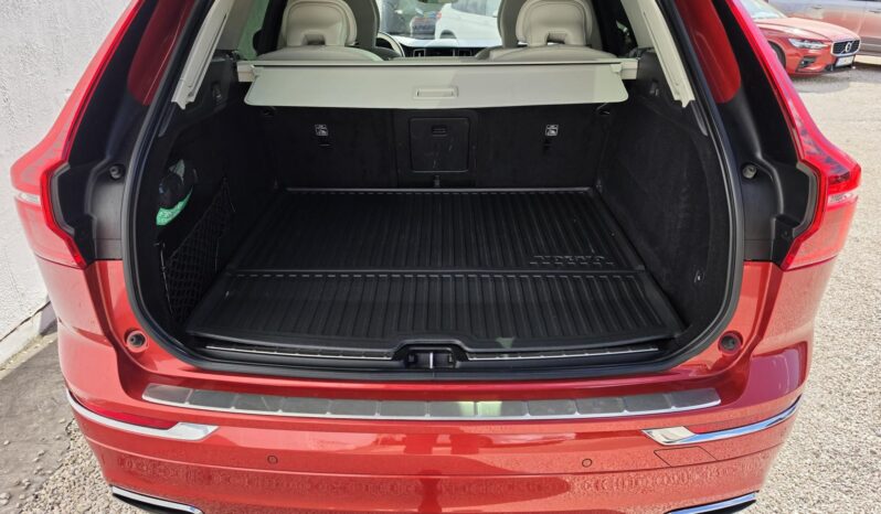 VOLVO XC60 2.0 [T6] Recharge Inscription AWD Geartronic Magyarországi Vezetett szervizkönyv! Panorámatető! full