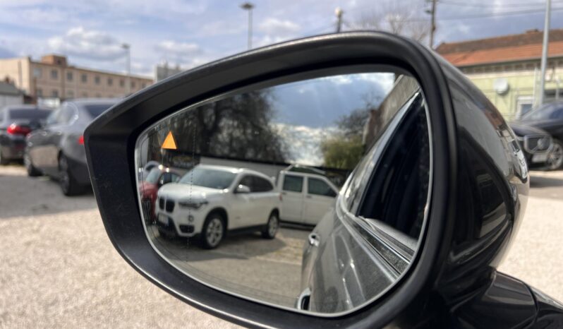 MAZDA 3 Hatchback 2.0 Skyactiv GT (Automata) full