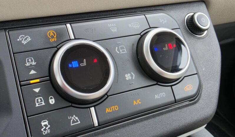 LAND ROVER DEFENDER 110 D300 SE (Automata) Magyarországi! 85.000km! GYÖNYÖRŰ! Panorámatetővel! full