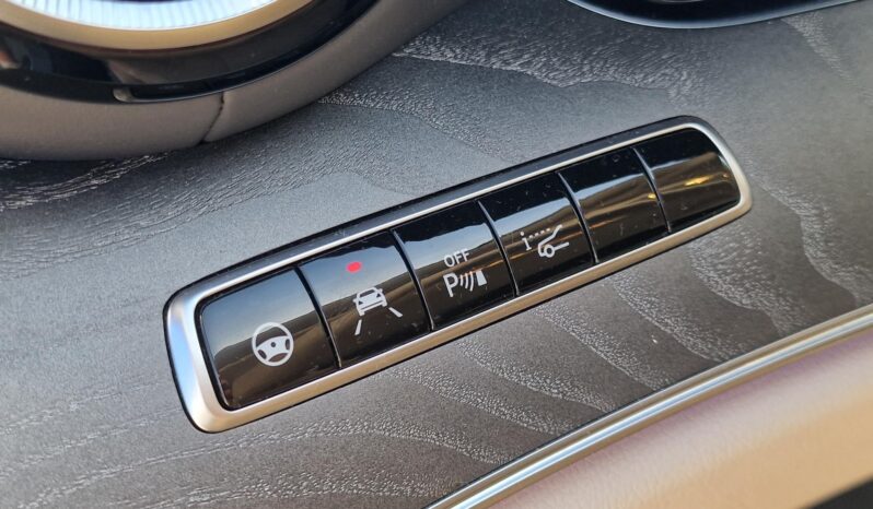 MERCEDES-BENZ CLS-OSZTÁLY CLS 350 d 4Matic 9G-TRONIC 94000Km!!! Vezetett szervízkönyv!!! Multibeam!!! Burmeister!!! full