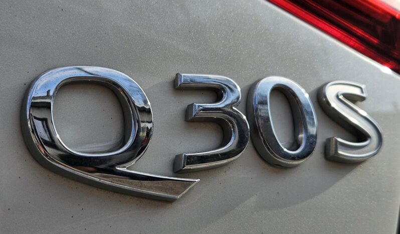 INFINITI Q30 2.0t Sport Tech AWD DCT Panoráma – Magyarországi – 65.000 km – Újszerű Állapotban!! full