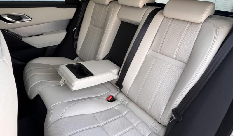 LAND ROVER RANGE ROVER VELAR RangeVelar P250 R-Dynamic SE (Automata) 34.000km Panorámatető Mátrix Meridian! GYÖNYÖRŰ ÁLLAPOT! full