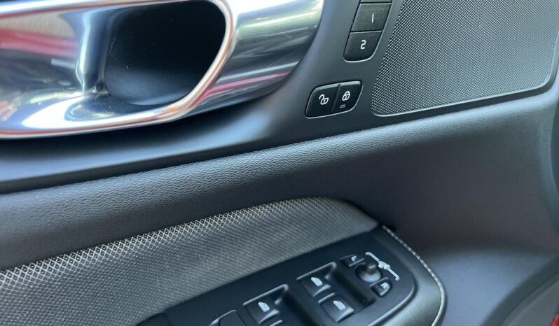 VOLVO S60 2.0 [T4] R-Design Geartronic Magyarországi 100.000km GYÖNYÖRŰ!!! full