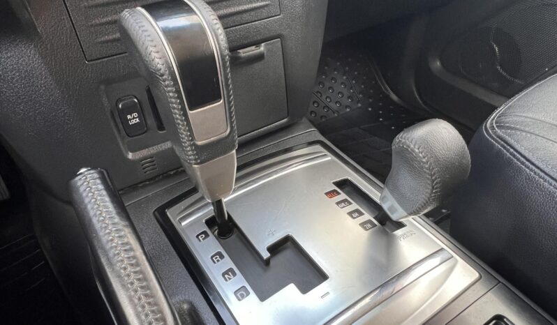 MITSUBISHI PAJERO 3.2 DI-D Instyle Navi (Automata) Magyarországi!!! full