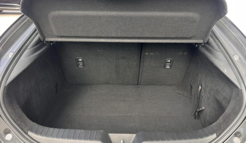MAZDA 3 Hatchback 2.0 Skyactiv GT (Automata) full