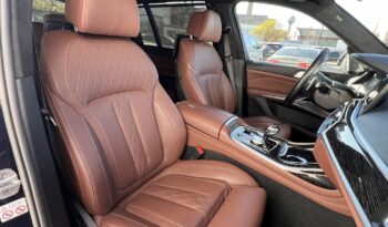 BMW X7 M50i (Automata) Vezetett szervizkönyv!!! 82.000Km!!! Sérülésmentes!!! Full-Full!!! full