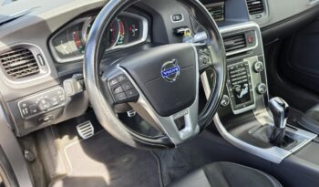 VOLVO V60 2.0 D [D4] R-Design Momentum Magyarországi Vezetett szervizkönyv! GYÖNYÖRŰ!!! full