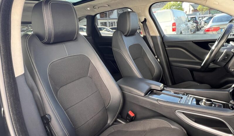 JAGUAR F-PACE 3.0 TDV6 R-Sport AWD (Automata) Magyarországi! Első Tulajdonostól! Végig vezetett szervizkönyv!!! full