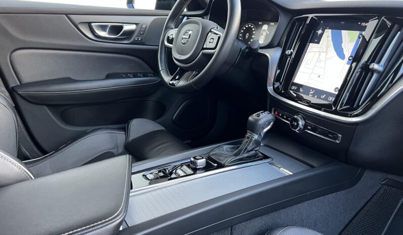 VOLVO S60 2.0 [T4] R-Design Geartronic Magyarországi 100.000km GYÖNYÖRŰ!!! full