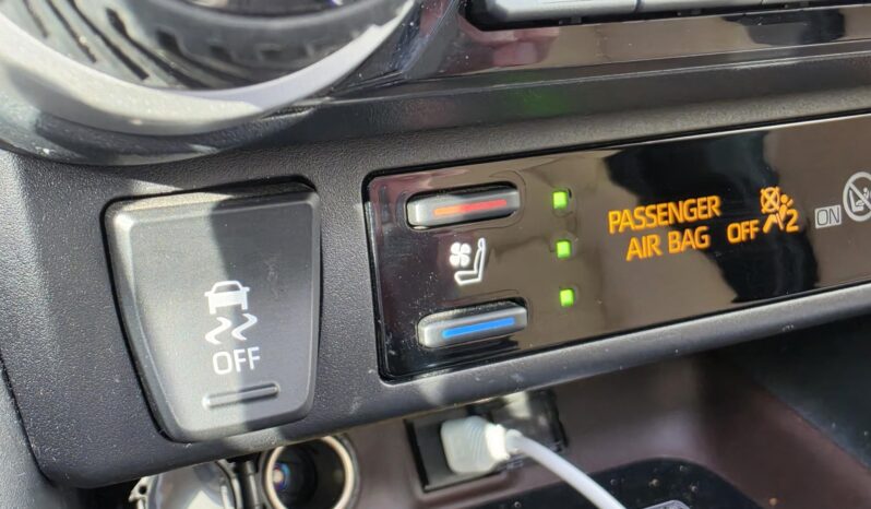 TOYOTA RAV 4 Rav4 2.5 Hybrid Executive e-CVT Skyview! Magyarországi 72.000km! ÚJSZERŰ!! full