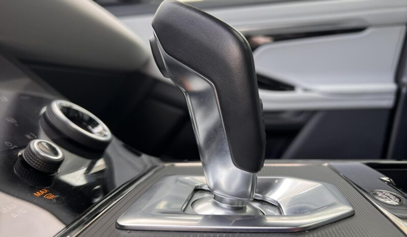 LAND ROVER RANGE ROVER EVOQUE RangeEvoque D200 R-Dynamic SE (Automata) Magyarországi!!! Vezetett szervizkönyv!!! Meridian hifi!!! Panoráma tető!!! full