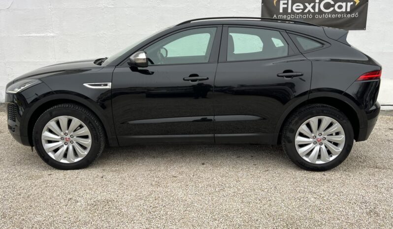 JAGUAR E-PACE D180 S (Automata) AWD Bőrülés Panorámatető Navigáció full