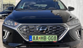 HYUNDAI IONIQ plug-in 1.6 GDi Premium DCT Vezetett szervizkönyv!!! Gyári fényezés!!! full