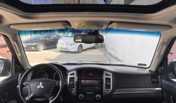 MITSUBISHI PAJERO 3.2 DI-D Instyle Navi (Automata) Magyarországi!!! full