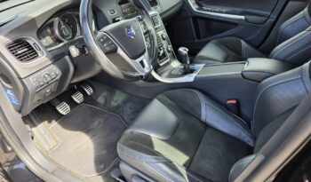 VOLVO V60 2.0 D [D4] R-Design Momentum Magyarországi Vezetett szervizkönyv! GYÖNYÖRŰ!!! full