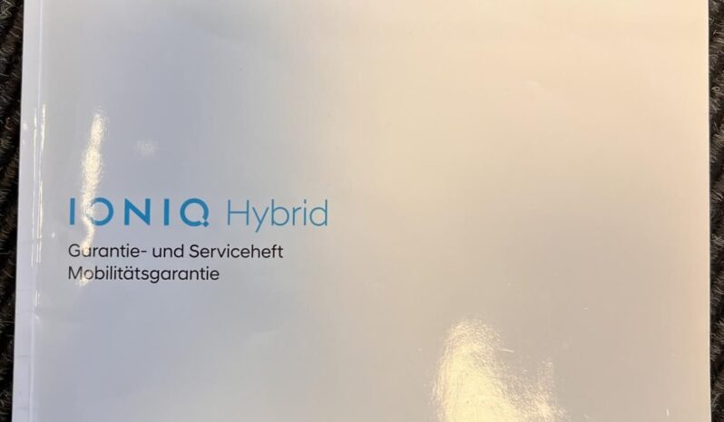 HYUNDAI IONIQ plug-in 1.6 GDi Premium DCT Vezetett szervizkönyv!!! Gyári fényezés!!! full