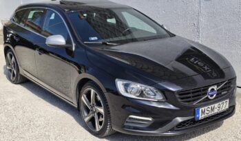 VOLVO V60 2.0 D [D4] R-Design Momentum Magyarországi Vezetett szervizkönyv! GYÖNYÖRŰ!!! full