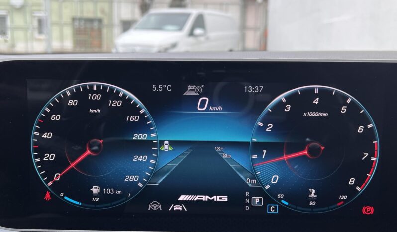 MERCEDES-AMG A-OSZTÁLY A 35 AMG 4matic. Head-Up! Burmester! Panoráma tető! full