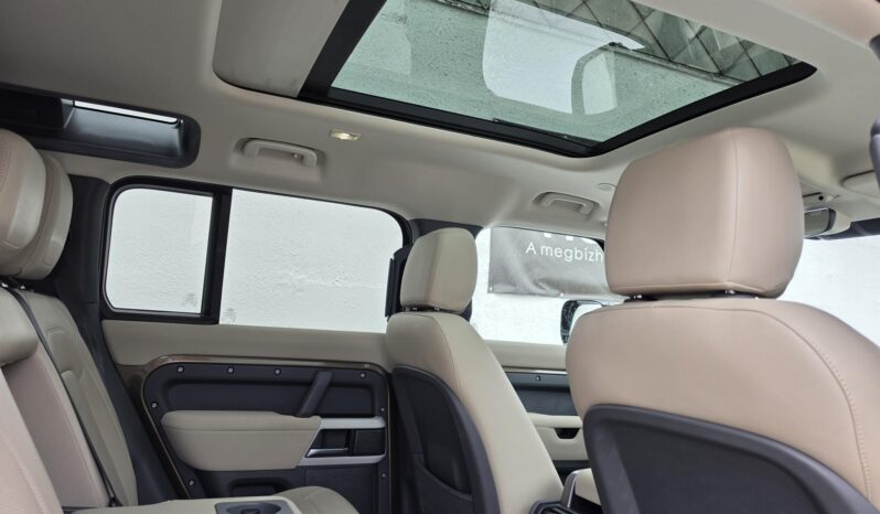 LAND ROVER DEFENDER 110 D300 SE (Automata) Magyarországi! 85.000km! GYÖNYÖRŰ! Panorámatetővel! full