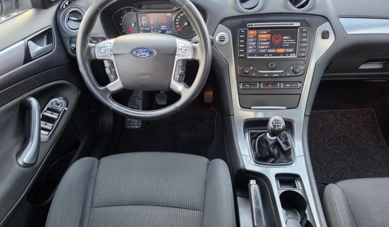 FORD MONDEO 1.6 TDCi Trend Rendszeresen karbantartott! full