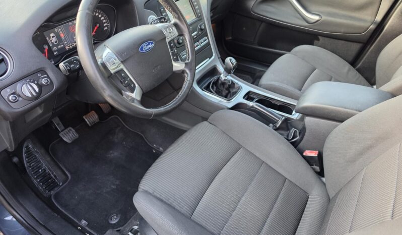 FORD MONDEO 1.6 TDCi Trend Rendszeresen karbantartott! full