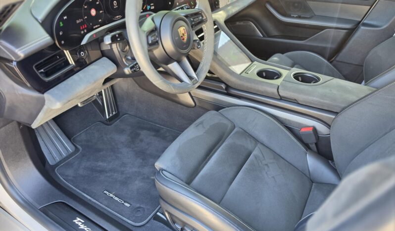 PORSCHE TAYCAN GTS Sport Turismo ÚJSZERŰ 24.000km ÁFA-S!!! GARANCIÁLIS!!! full
