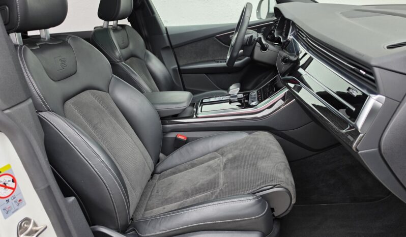 AUDI Q8 50 TDI quattro Tiptronic ic Magyarországi!!! S-Line!!! LÉGRUGÓS!!! Vezetett szervizkönyv!!! full