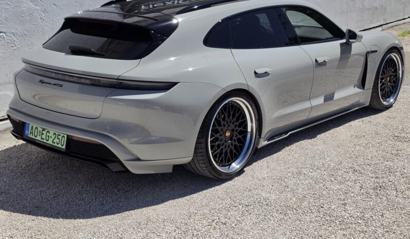 PORSCHE TAYCAN GTS Sport Turismo ÚJSZERŰ 24.000km ÁFA-S!!! GARANCIÁLIS!!! full