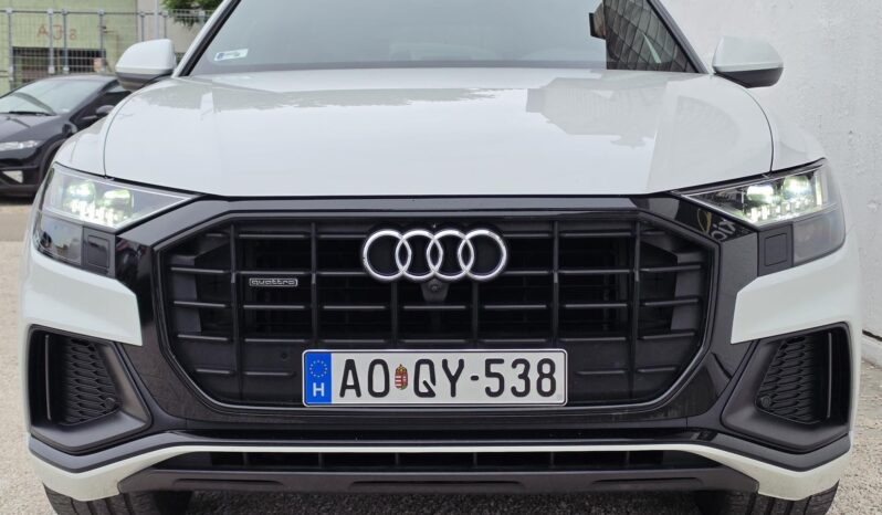 AUDI Q8 50 TDI quattro Tiptronic ic Magyarországi!!! S-Line!!! LÉGRUGÓS!!! Vezetett szervizkönyv!!! full