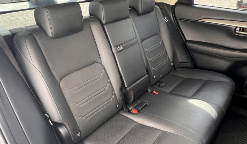 LEXUS NX 300h Prestiege CVT Magyarországi!!! Vezetett szervizkönyv!!! 103.000Km!!! full