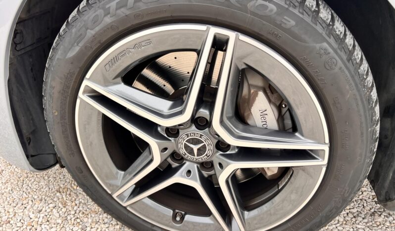 MERCEDES-BENZ E 300 9G-TRONIC Mild hybrid drive 55000km ÚJSZERŰ! LÉGRUGÓS! AMG STYLE! full