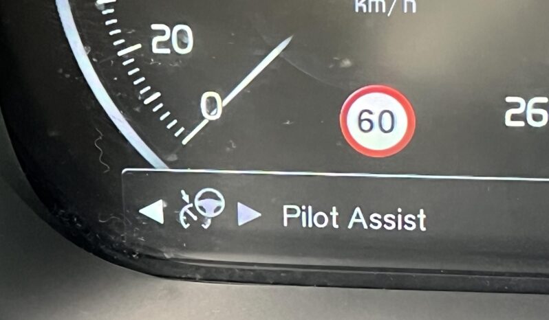 VOLVO XC60 2.0 [T6] Recharge Inscription AWD Geartronic Magyarországi Vezetett szervizkönyv! Panorámatető! full