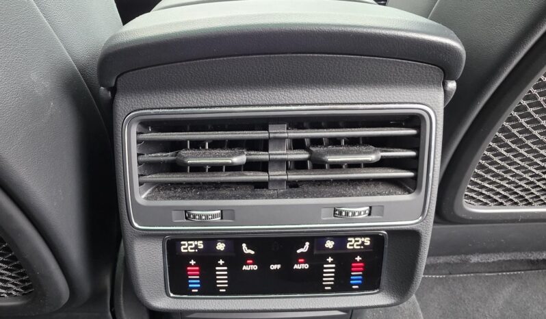 AUDI Q8 50 TDI quattro Tiptronic ic Magyarországi!!! S-Line!!! LÉGRUGÓS!!! Vezetett szervizkönyv!!! full