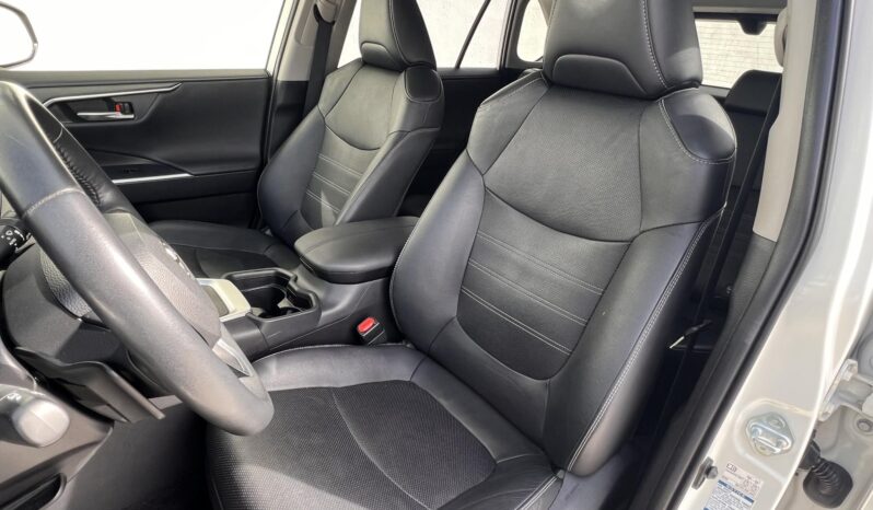 TOYOTA RAV 4 Rav4 2.5 Hybrid Executive AWD e-CVT Magyarországi!!! Első tulajdonos!!! 66.000Km!!! full